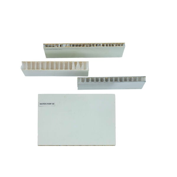 Matrix 2YGRP-02 Kompozit Panel Numunesi