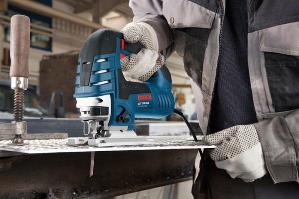 Bosch Professional GST 150 CE Dekupaj Testere