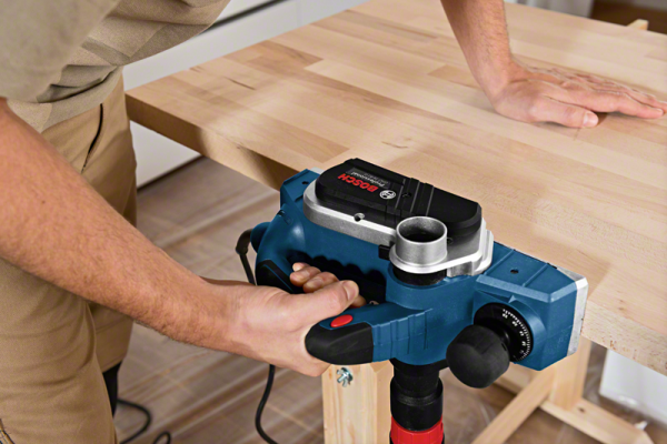 Bosch Professional GHO 26-82 D Planya
